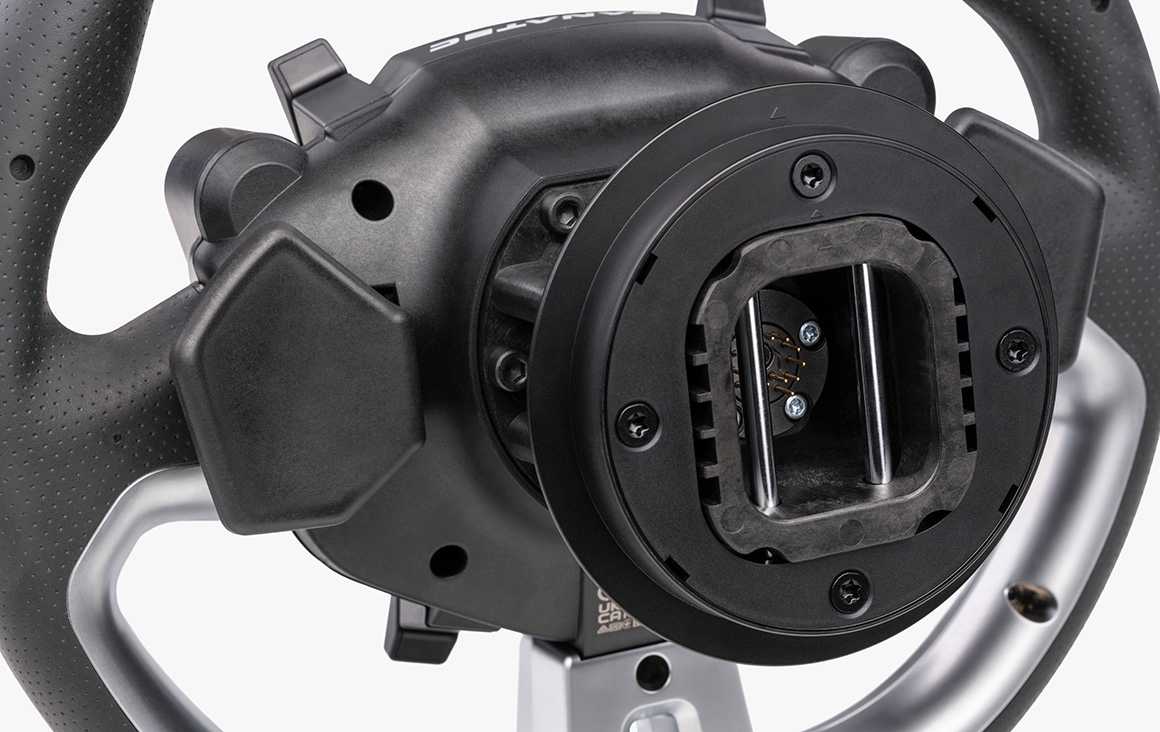 Fanatec Gran Turismo DD Pro 8 Nm rear detail